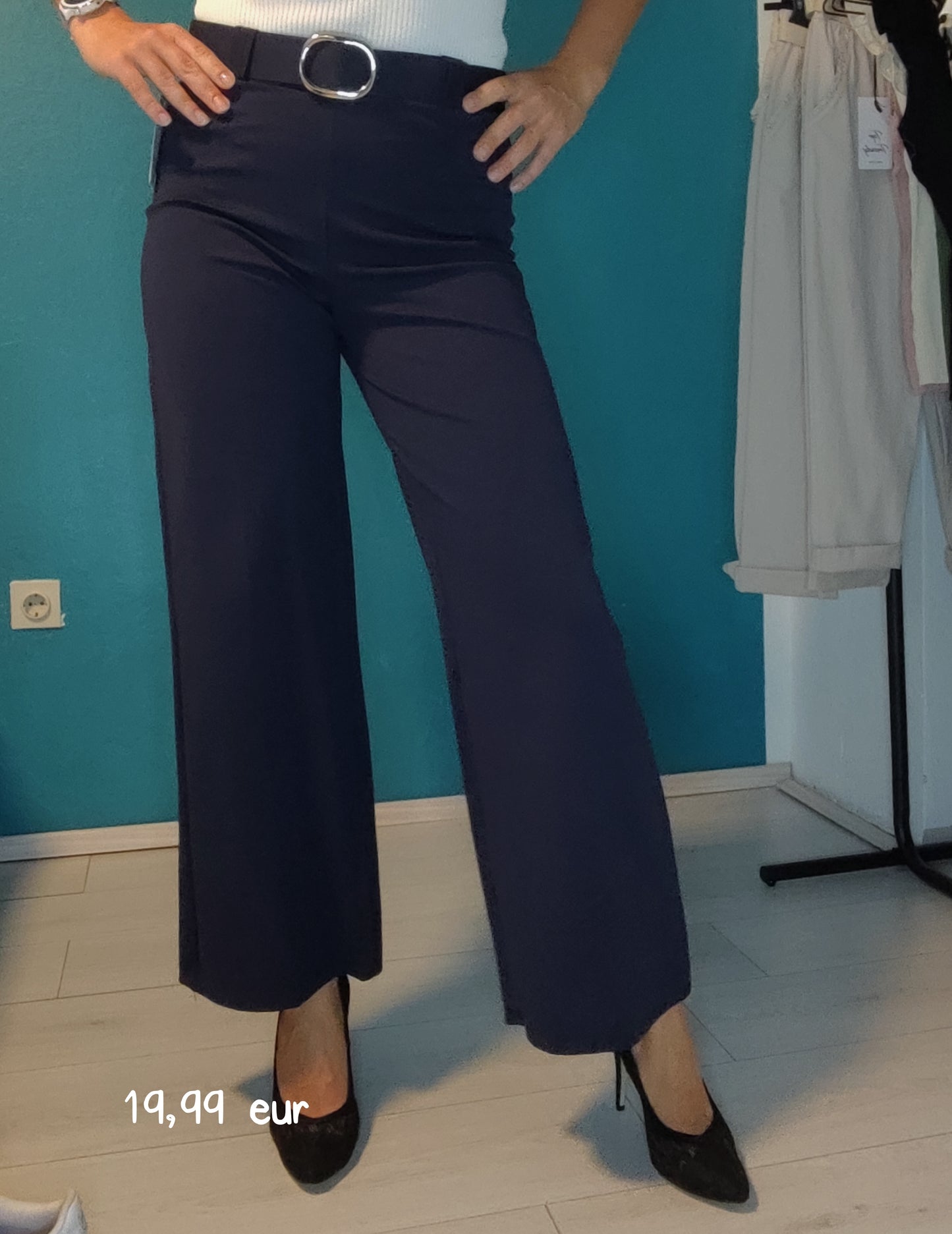 Hlače elegantne s pasom
